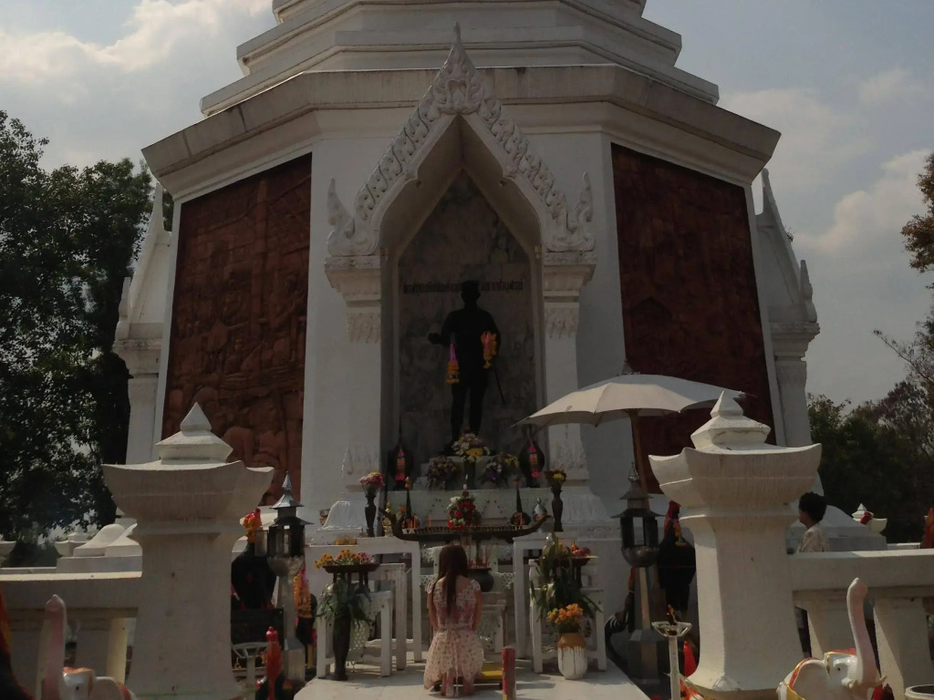 Chiang Dao Hut