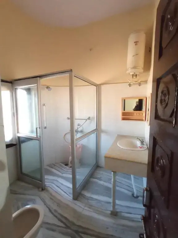 Ramkuti guest house