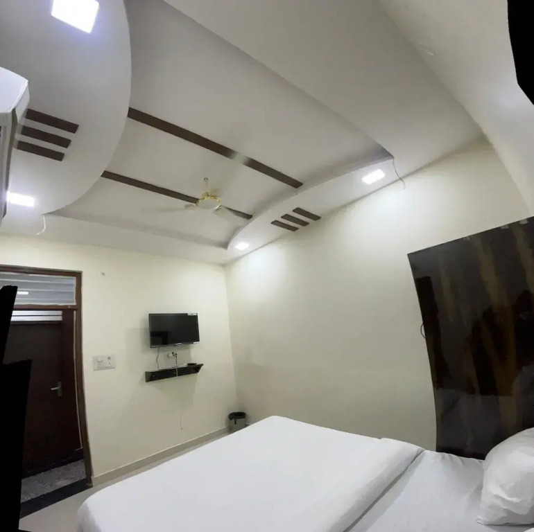 Hotel The Majestic Taj