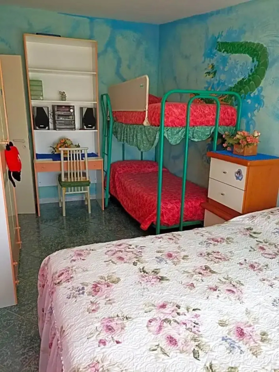 Bed fiorella