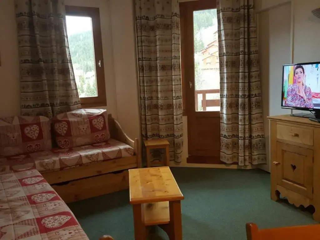 Appartement La Tania, 3 pièces, 6 personnes - FR-1-513-18