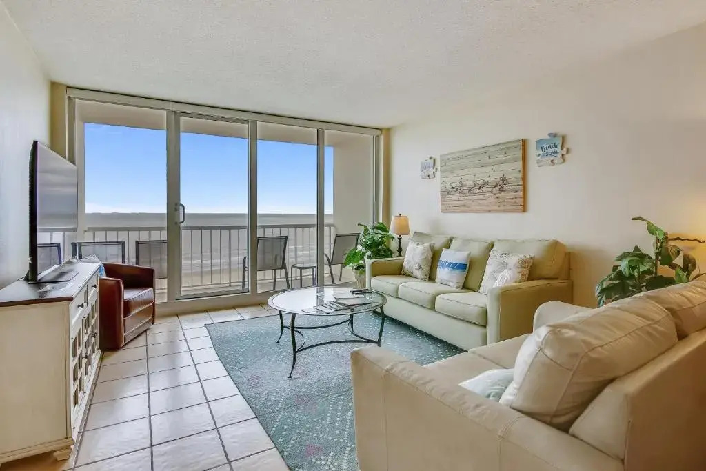 Beachfront Getaway by Ryson Vacation Rentals