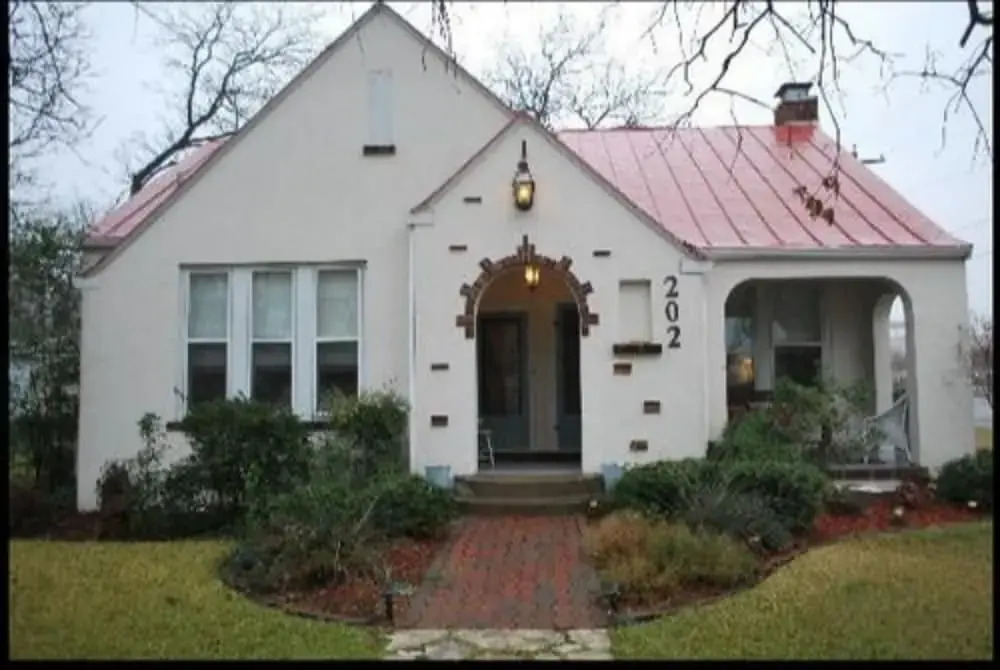 202 and Cottage