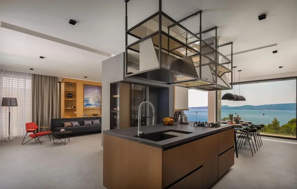 Cozy Home In Omis With Sauna