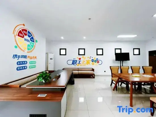 Zhongyi Grand Hotel