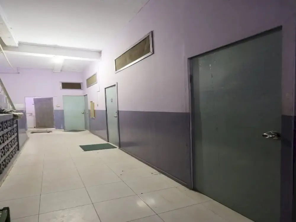 SPOT ON 93276 Fendi 2 Homestay SyariahNearPelabuhan Feri Batam Centre