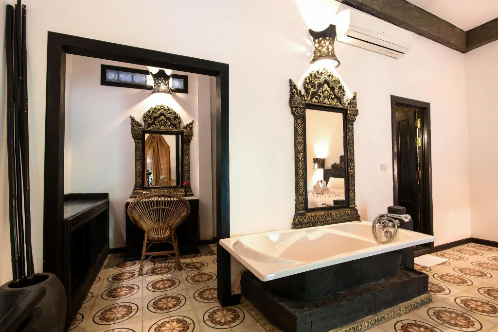 Petit Temple Suite & Spa