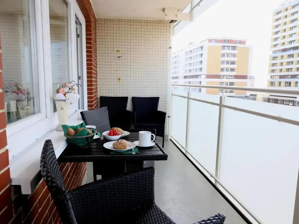 Strandnahe Ferienwohnung, Zentral gelegen, WLan und Balkon, Andreas Dirks-Str. 1
