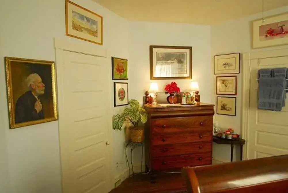 Burbridge St. B&B