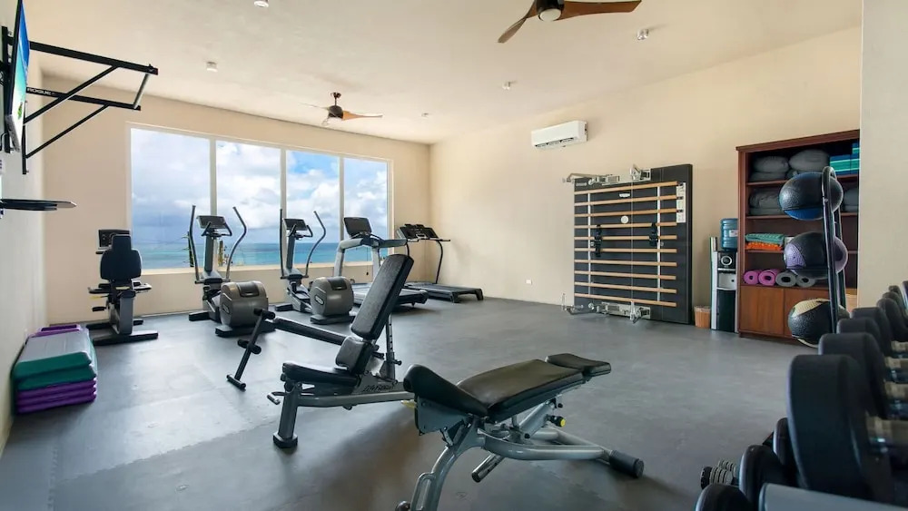 6 BR Villa On Crocus Bay With Pool Concierge