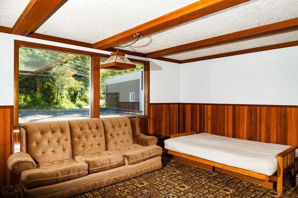 Bay View Retreat for 21 Guests 5 Br home by RedAwning