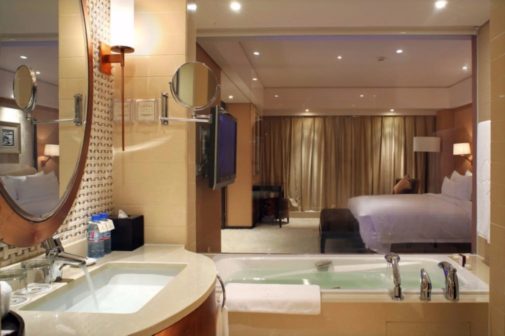 The Lake View Hotel Beijing