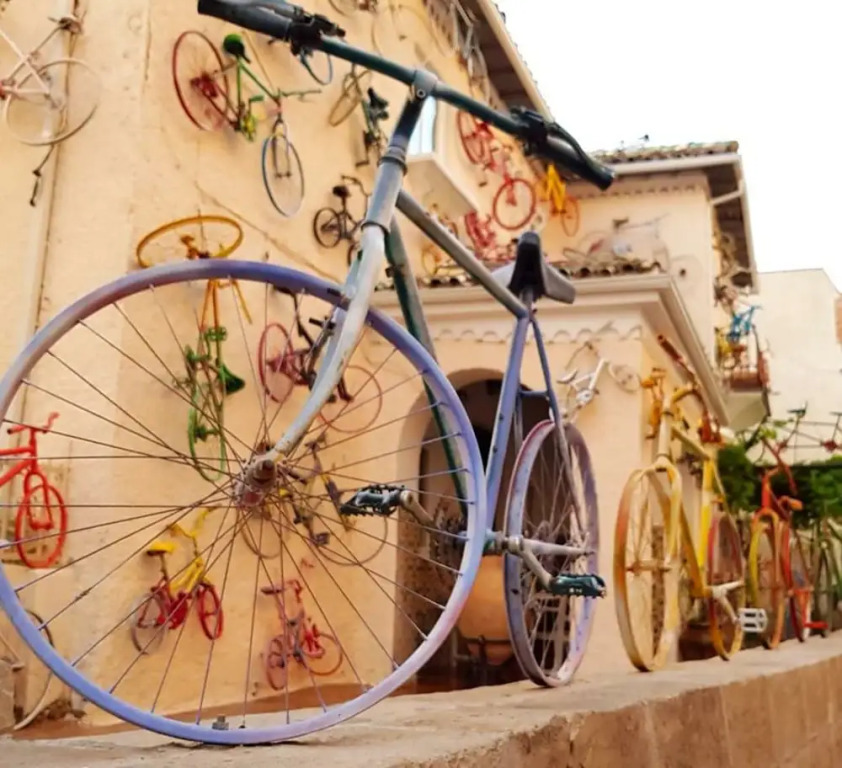 La Casa De Las Bicicletas