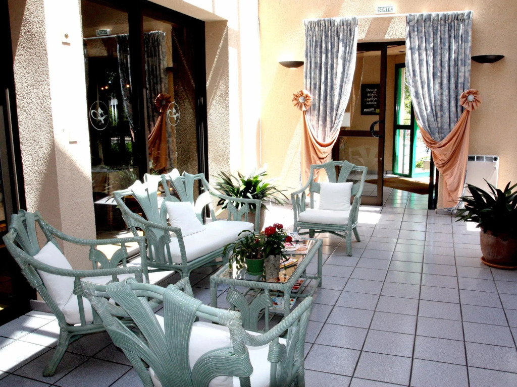 Logis Hôtel Restaurant Le Palous