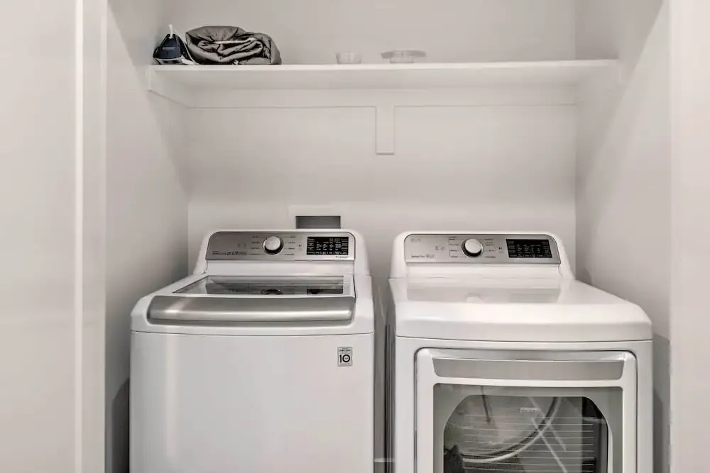 Modern-chic Provo Townhome 1 Mi to BYU Campus