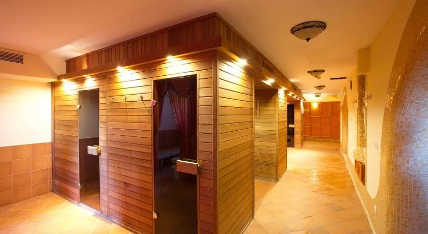 Flamingó Wellness Hotel