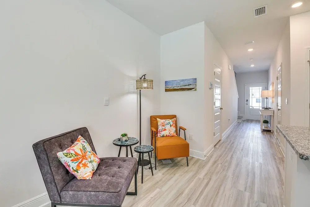 Santa Rosa Beach Townhome ~ 4 Mi to Beach!