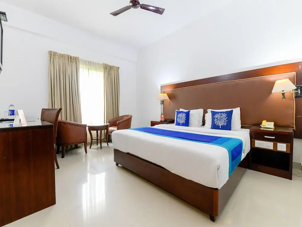 OYO 7188 Ajantha Regency