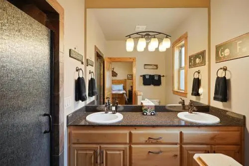 5 Vine Maple - Golf View - 6BR/6BA