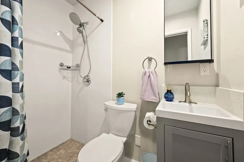 Stylish & Charming 15min to Downtown LA