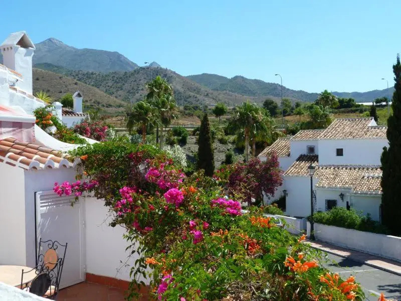 1 Bed Traditional Holiday Rental Cottage Oasis Capistrano Nerja Spain