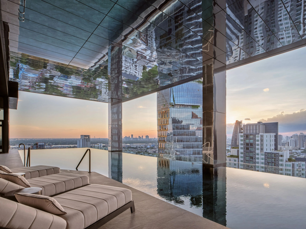InterContinental Bangkok Sukhumvit by IHG