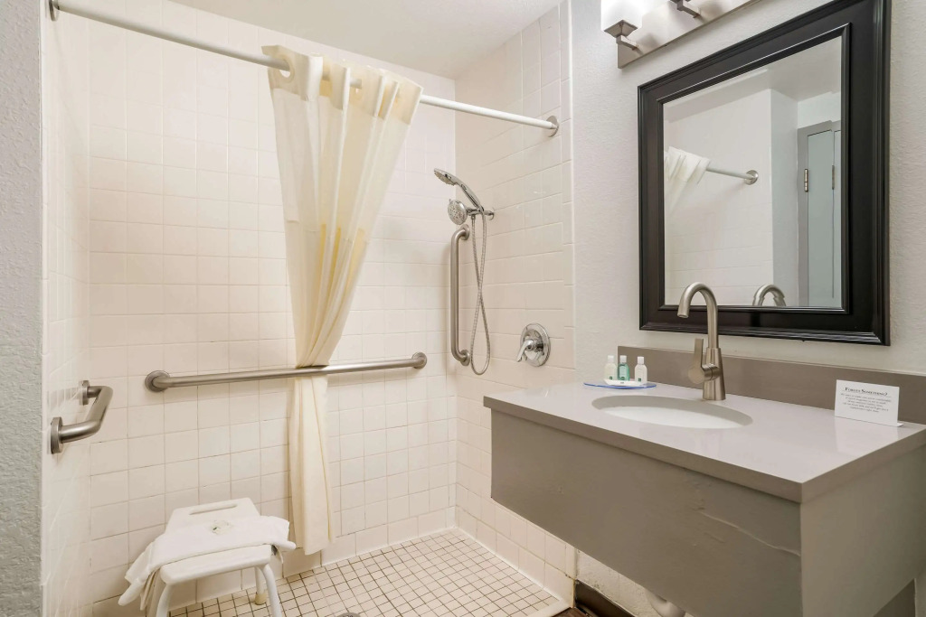 Quality Inn Jacksonville near Camp Lejeune