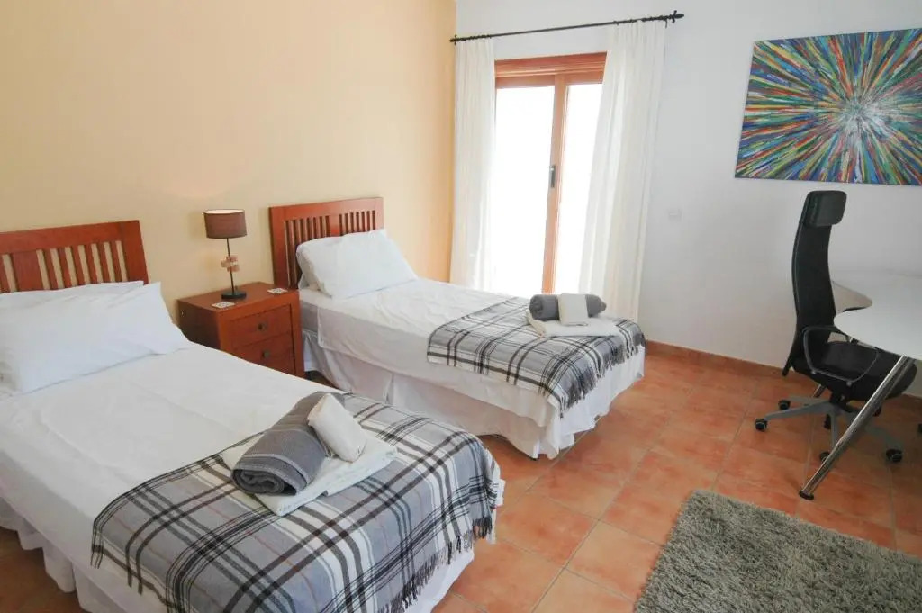 Villa Montana baja - A Stunning 7 Bedroom Villa - Perfect For Large Families And Friends