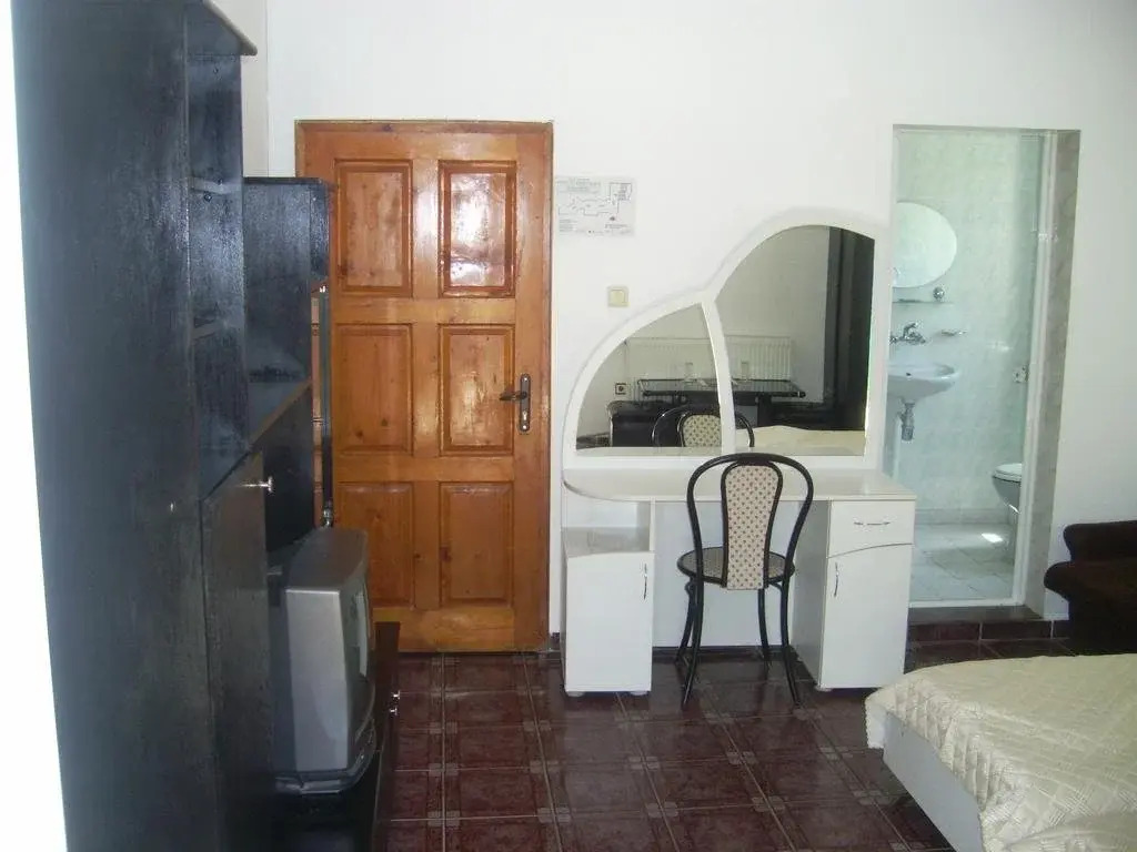 Family Hotel George