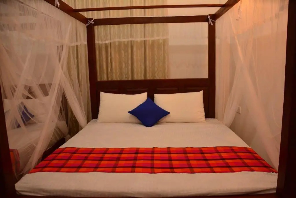 Hotel Romaya