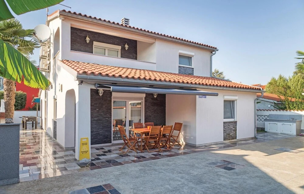 Stunning Home in Vodnjan With Wifi and 3 Bedrooms