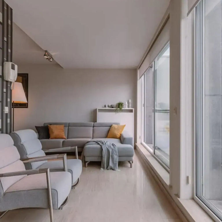 Charming Apartment Near the Beach With Balcony