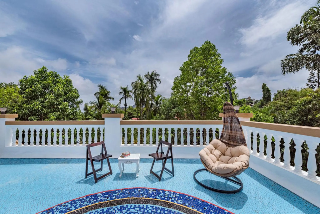 SaffronStays Uno Crest, Lonavala - 4 BDR Artistically Decorated Villa Near Bhushi Dam