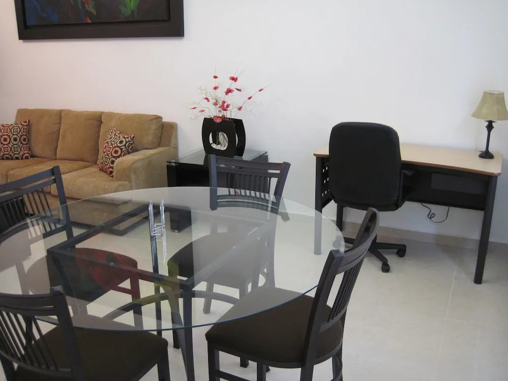 Master Suites Bellavista