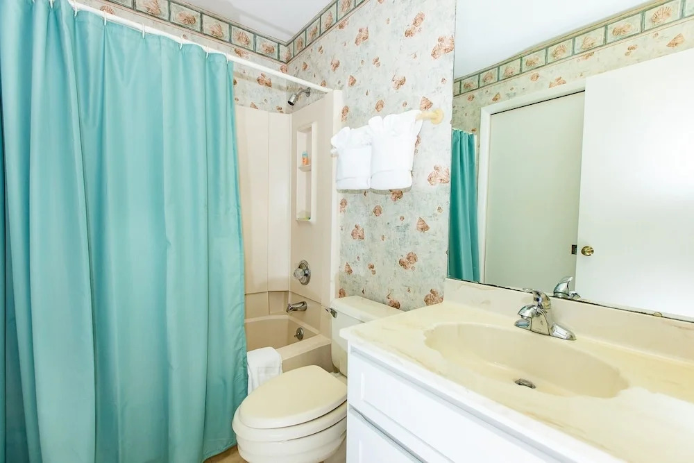 Blue Haven-private Home In The Dunes 3 Bedroom Home