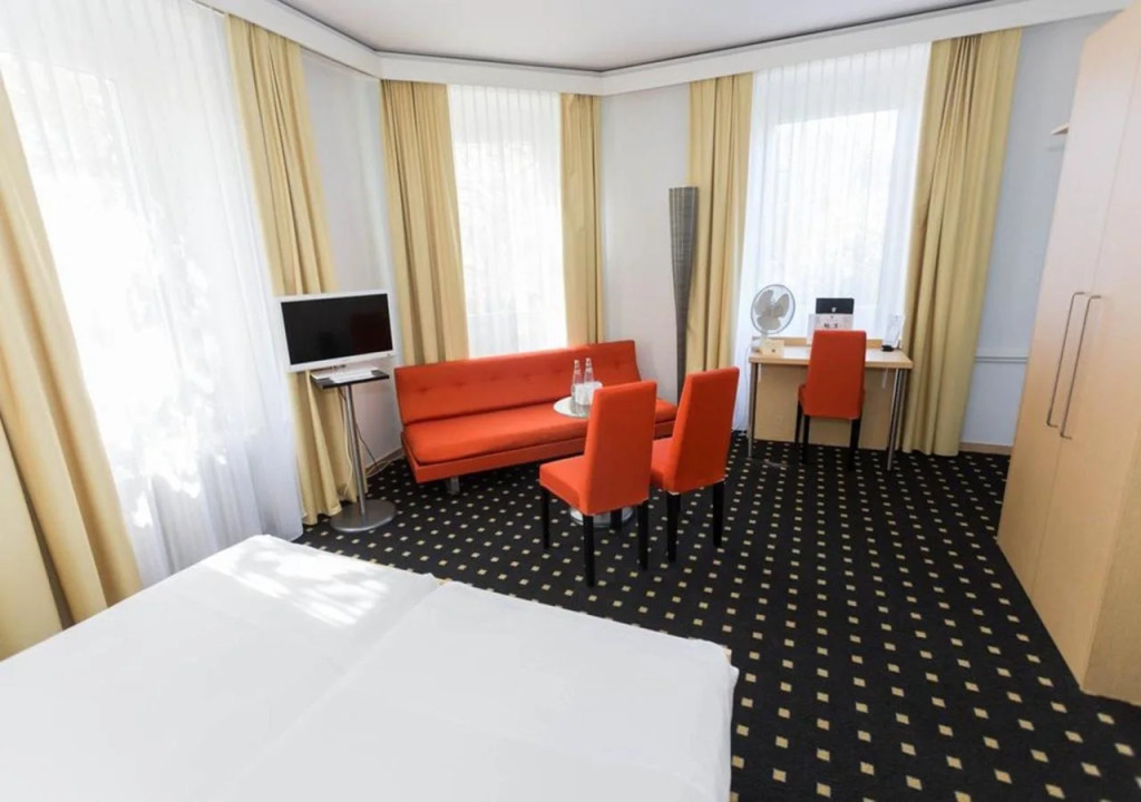 Becozy Self Check-in Pop-Up Hotel Basel
