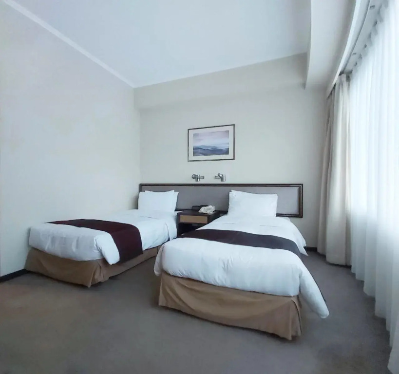 South Pacific Hotel