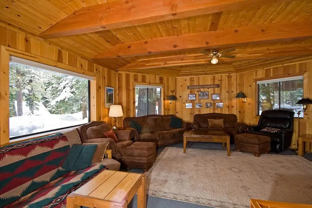 Wheelehan House - Close to Tahoe City & Tahoe Park HOA Beach Access!