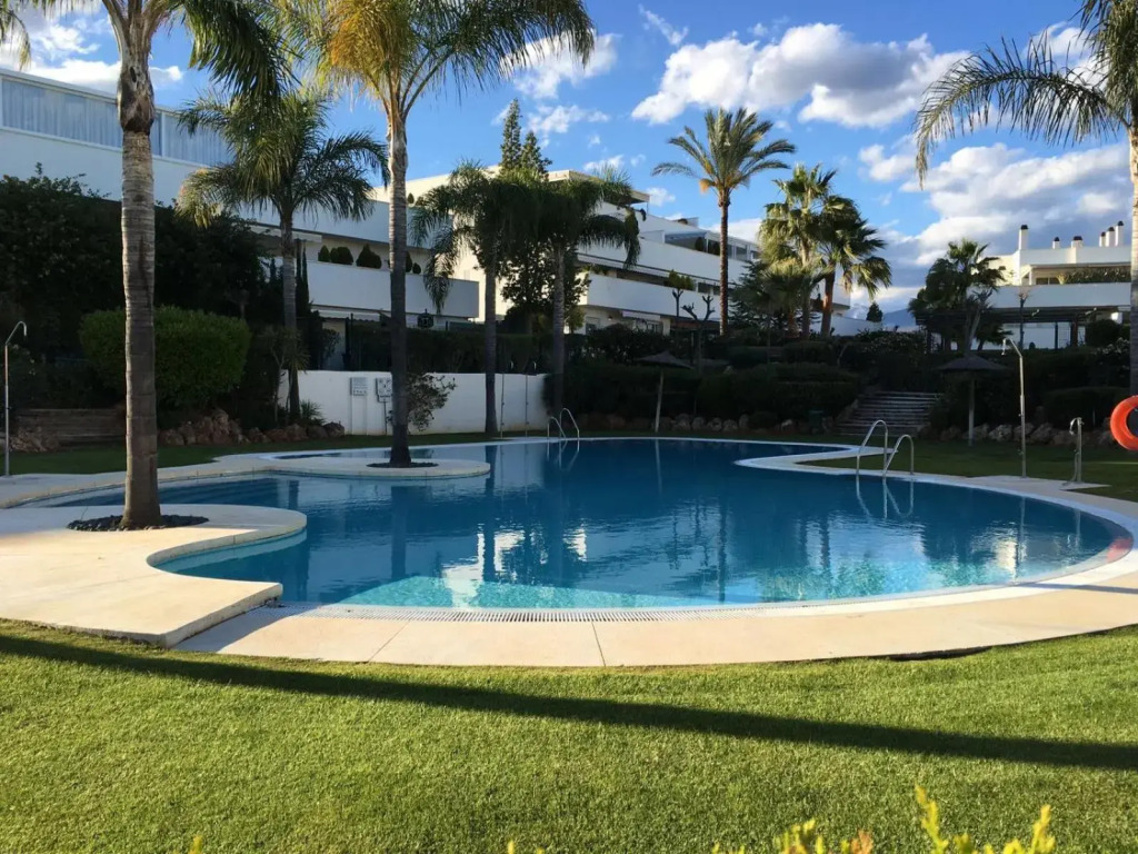 Rodeo Apartments