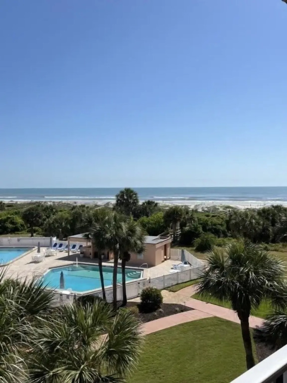 Stbt 405: Beachside Condo With Pool & Elevator 2 Bedroom Condo