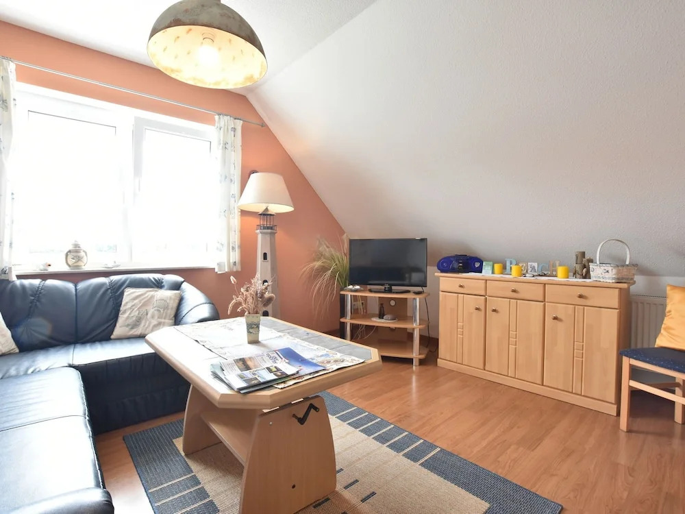 Luxury Apartment in Kühlungsborn with Terrace and Garden