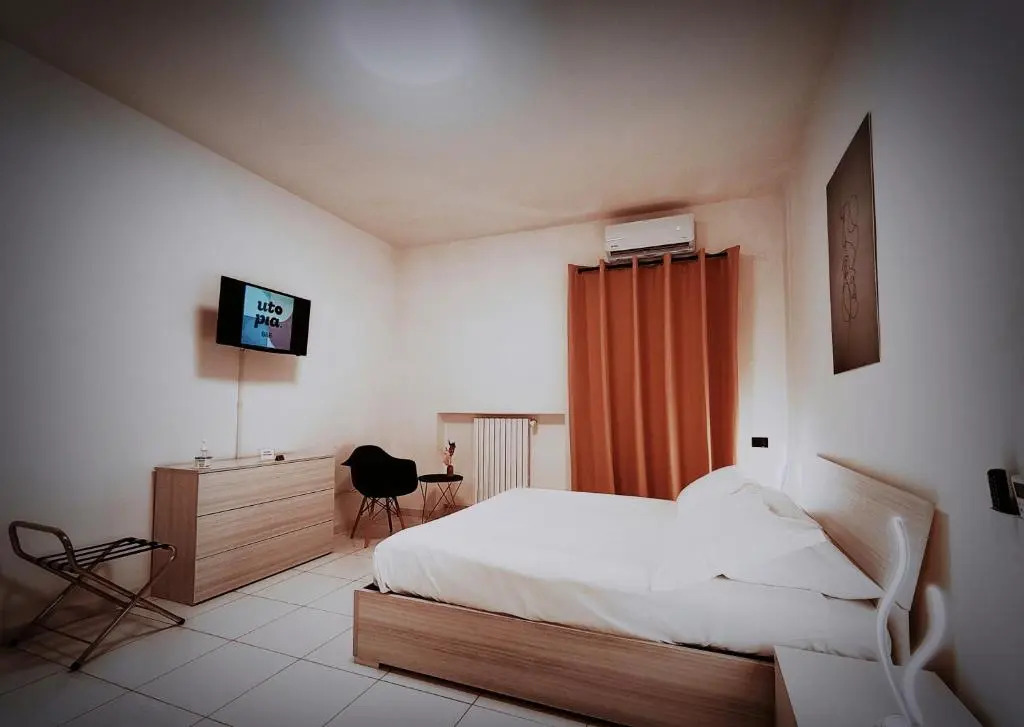 UTOPIA "The Art of Bed & Breakfast"