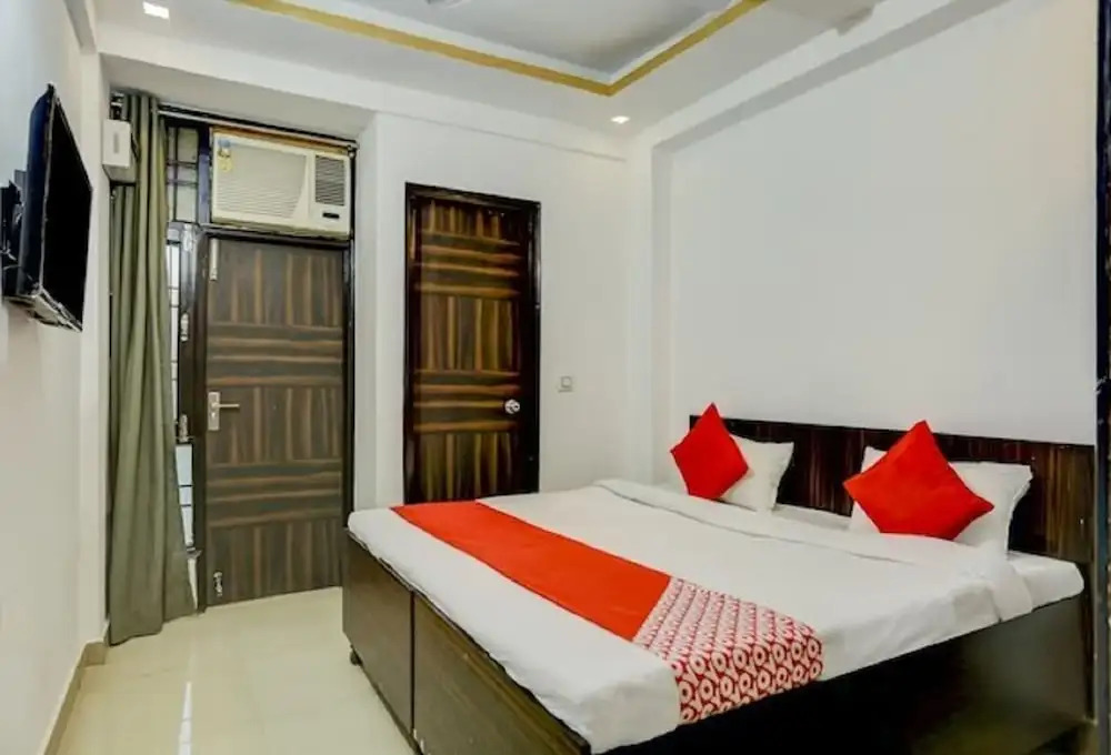 Hotel Golden Inn