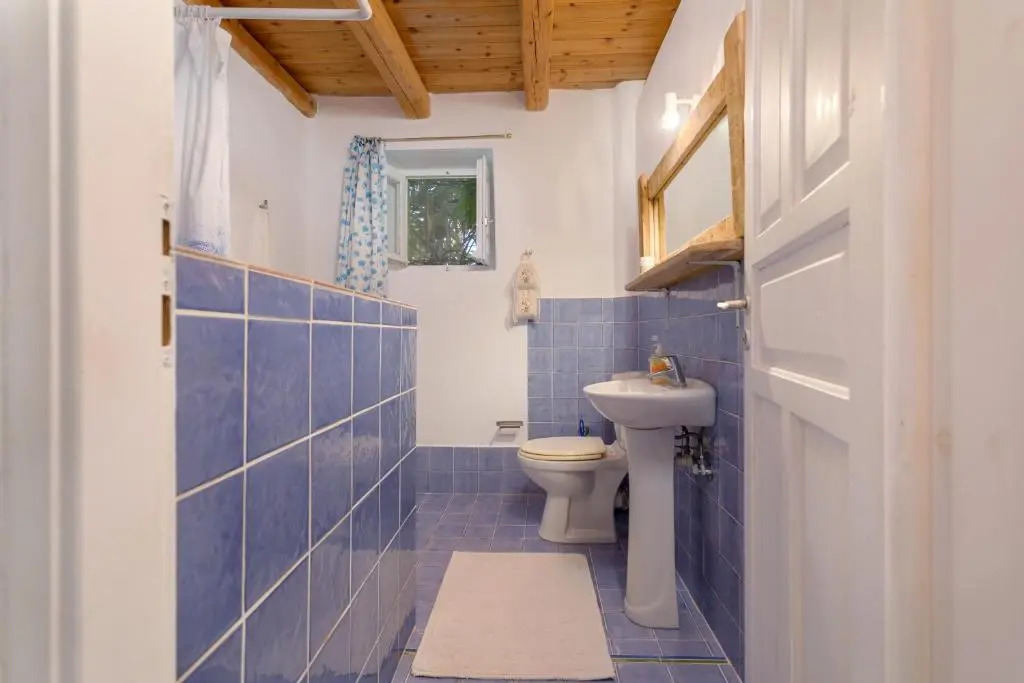 Louiza - Luxury Stone Villa
