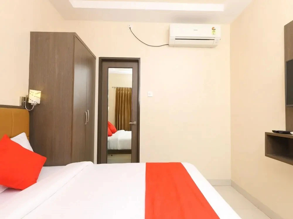 Kalyani Grand by OYO