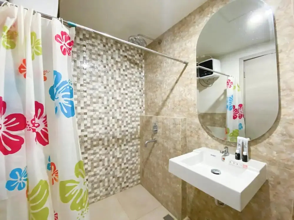 Best Choice And Modern Studio At Apartment Mataram City