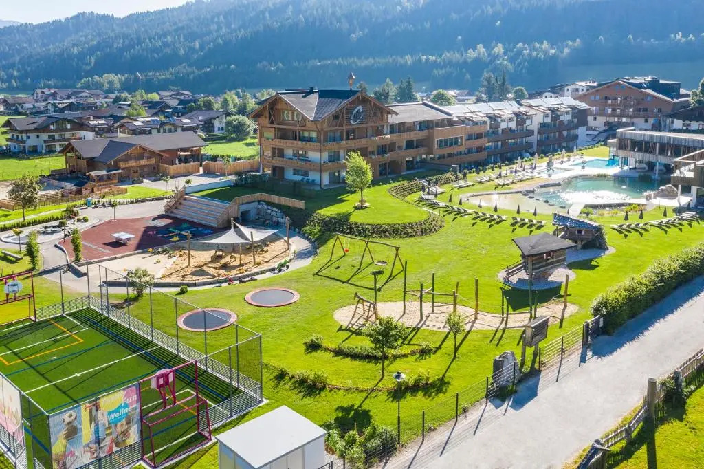 Central - Holiday Resort Flachau