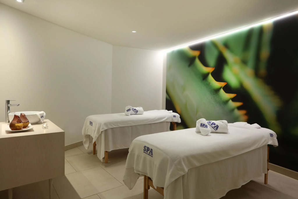 Отель Iberostar Selection Lanzarote Park