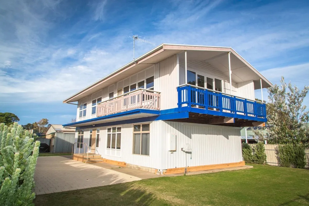 4 Wilto Street