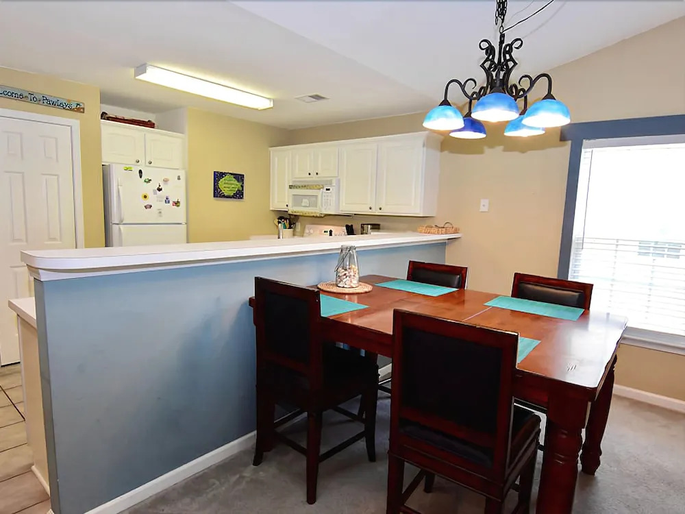 #77cl/o True Blue 2 Bedrooms 2 Bathrooms Home